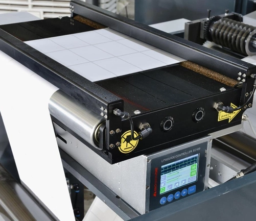 570 Full Automatic Glueless Non-stop Turret Rewinder